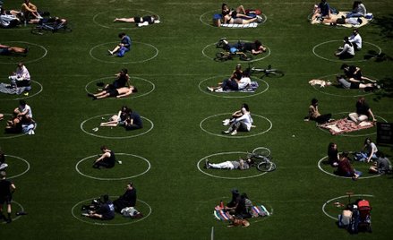 Koronawirus: Dystans społeczny na świecie