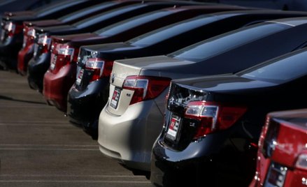 USA: branża motoryzacyjna stanęła na nogi