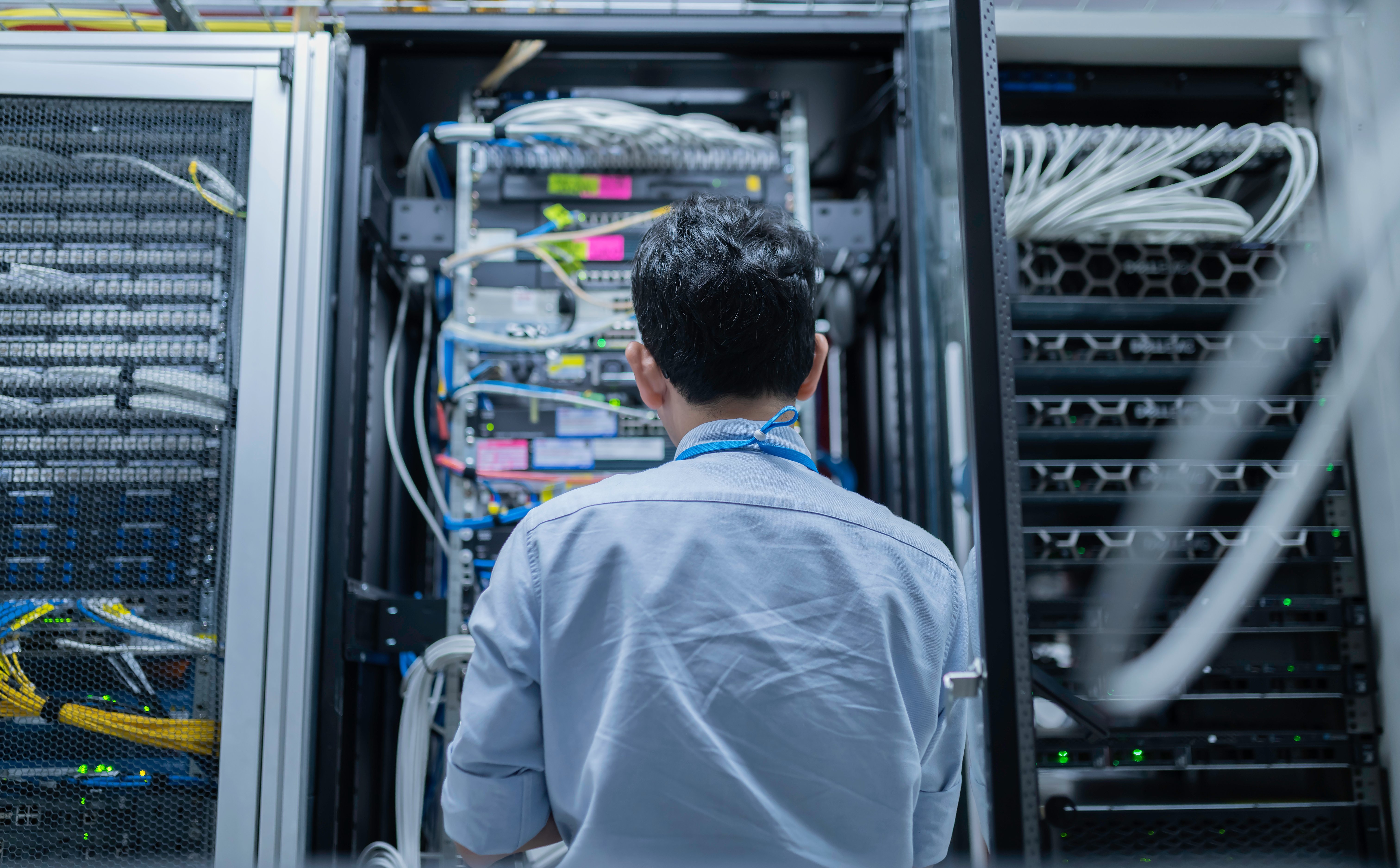 Poważna awaria podmorskiego światłowodu. Część Azji i Bliskiego Wschodu bez dostępu do Internetu