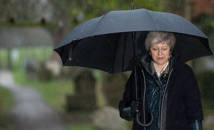 Ważna porażka Theresy May w Izbie Gmin. "Twardy" brexit utrudniony