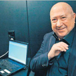 Christan Boltanski w trakcie swojego projektu, prezentowanego w warszawskim CSW, śledził na ekranie 