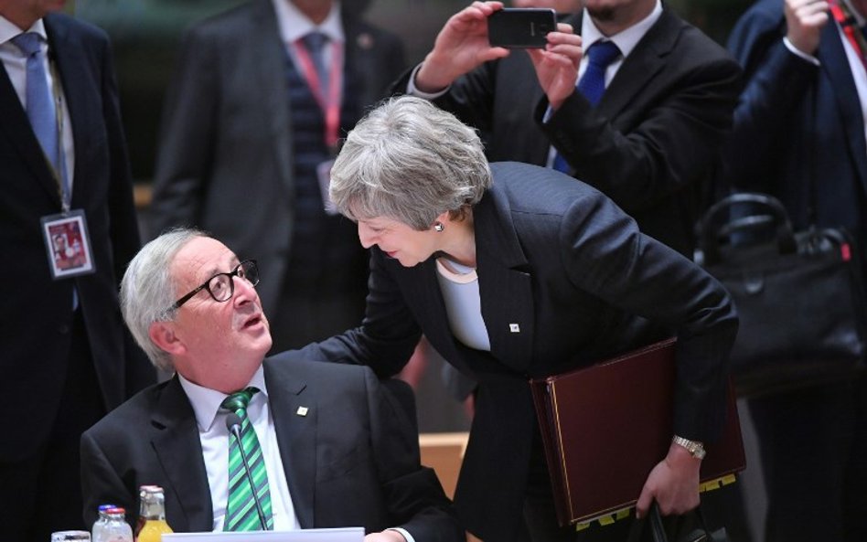 Jean-Claude Juncker i Theresa May