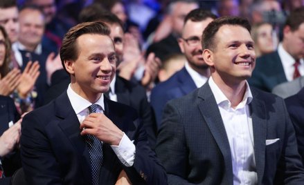 Współprzewodniczący Konfederacji Sławomir Mentzen oraz szef koła poselskiego Konfederacji Krzysztof 