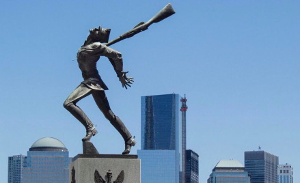 Pomnik w Jersey City jak cmentarz? W środku urna z prochami