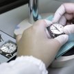 Citizen Watch Corporation i Seiko Group Corporation ogłosiły, że wartość sprzedaży zegarków produkow