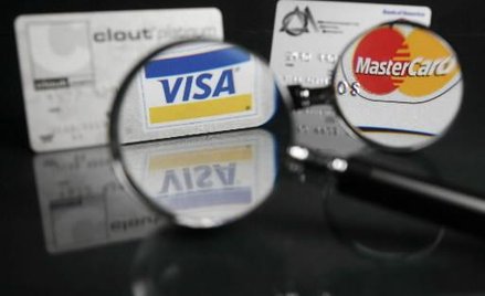 Już w pierwszym kwartale 2015 r. ma ruszyć lokalny system rozliczeń kartowych. Pierwsze banki zadekl