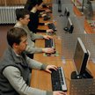 E-learning uzupełnia tradycyjne sposoby kształcenia, m.in. w warszawskiej Szkole Głównej Handlowej