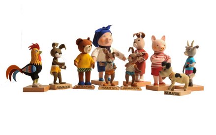 Oryginalne lalki filmowe z serialu „Miś Uszatek”.