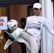 Nico Rosberg dobrze czuje się nie tylko za kierownicą. Wiceliderowi klasyfikacji udzieliła się atmos