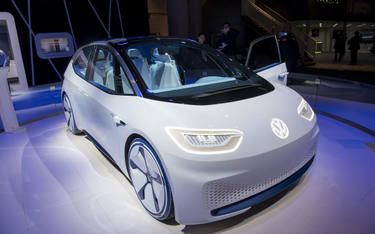 Nikt nie zainwestuje w elektromobilność tyle, co Volkswagen