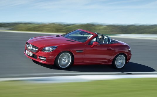 Mercedes SLK to jeden z chętniej wybieranych modeli przez niemieckich emerytów