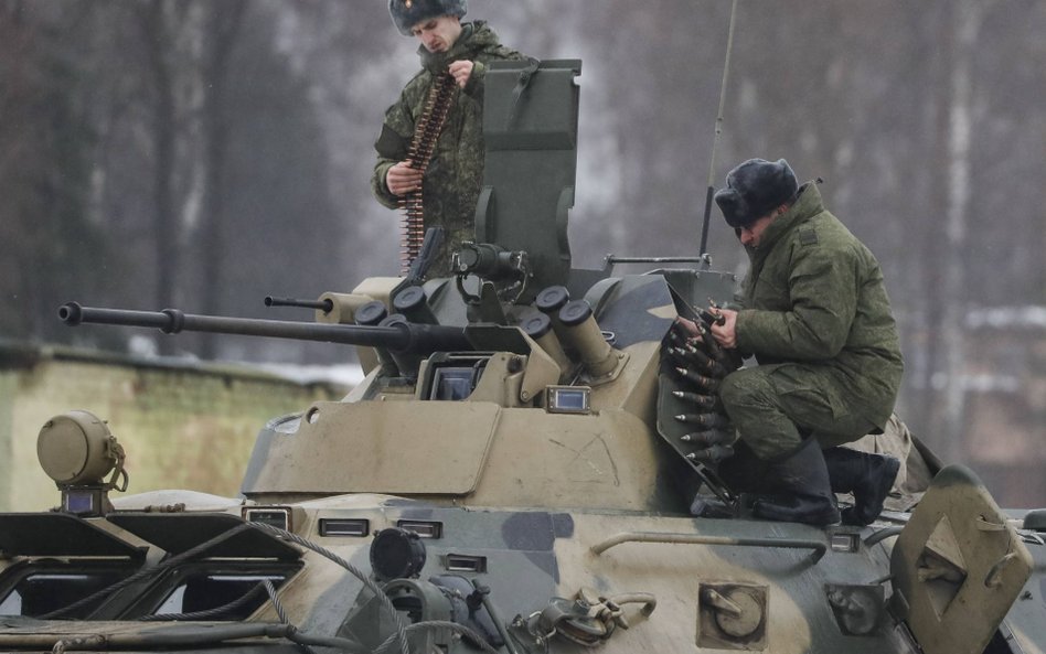 Rosyjscy rezerwiści w czasie ćwiczeń