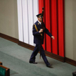 Mało chętnych do służby u marszałka Kuchcińskiego
