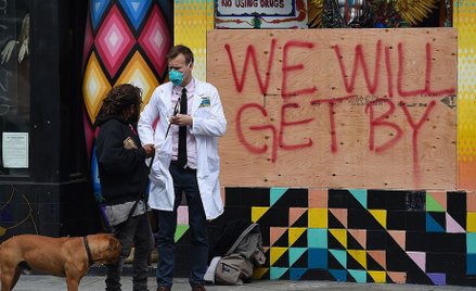 Już prawie 200 tys. przypadków koronawirusa. 8 tys. zmarłych