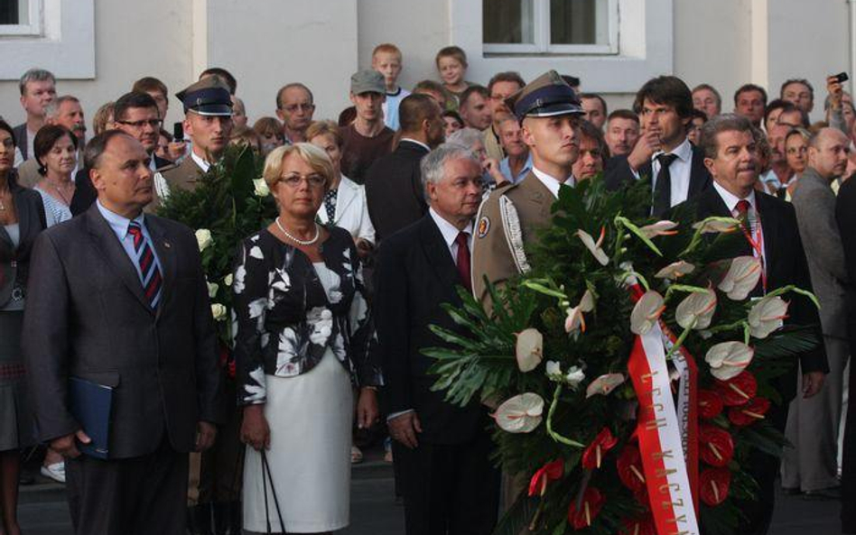 Obchody 70. rocznicy wybuchu II wojny światowej z udziałem prezydenta Lecha Kaczyńskiego w Wieluniu.