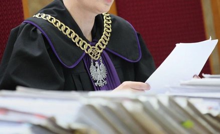 Sędzia nie chce orzekać z rzecznikiem dyscyplinarnym. Proces zawieszony