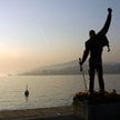 Pomnik Freddiego Mercury'ego nad brzegiem Jeziora Genewskiego