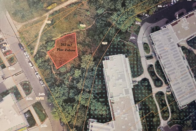 Mieszkańcy pytają jednak w petycji, na jakiej podstawie prawnej prywatne przedszkole potrzebuje aż t