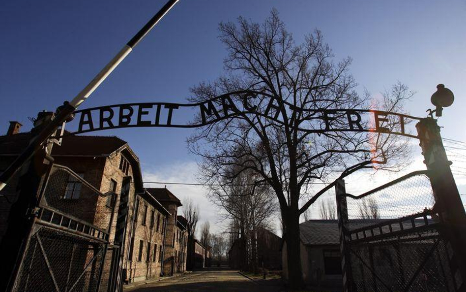 Brama Muzeum Auschwitz-Birkenau