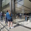 Apple zamyka sklepy w Kalifornii i Londynie. Przez nową falę infekcji