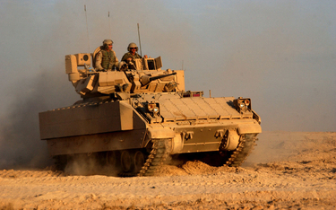 M2A3 Bradley podczas operacji w Iraku, 2004