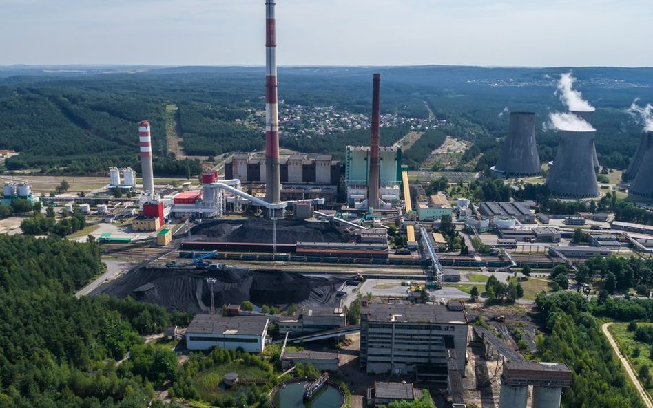 Ciepłownie i elektrociepłownie dostarczają energię cieplną do 40 proc. gospodarstw domowych w Polsce