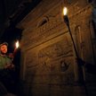 Imponujący grobowiec syna Szmula Zbytkowera jest jednym z pierwszych punktów nocnego zwiedzania