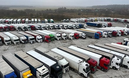 Mińsk trzyma polskich przewoźników za gardło