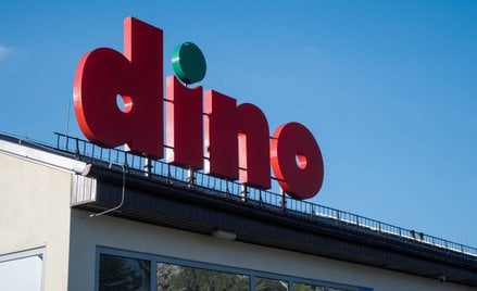 Szczecińska fabryka wystawiona na sprzedaż. W tle wątek Dino