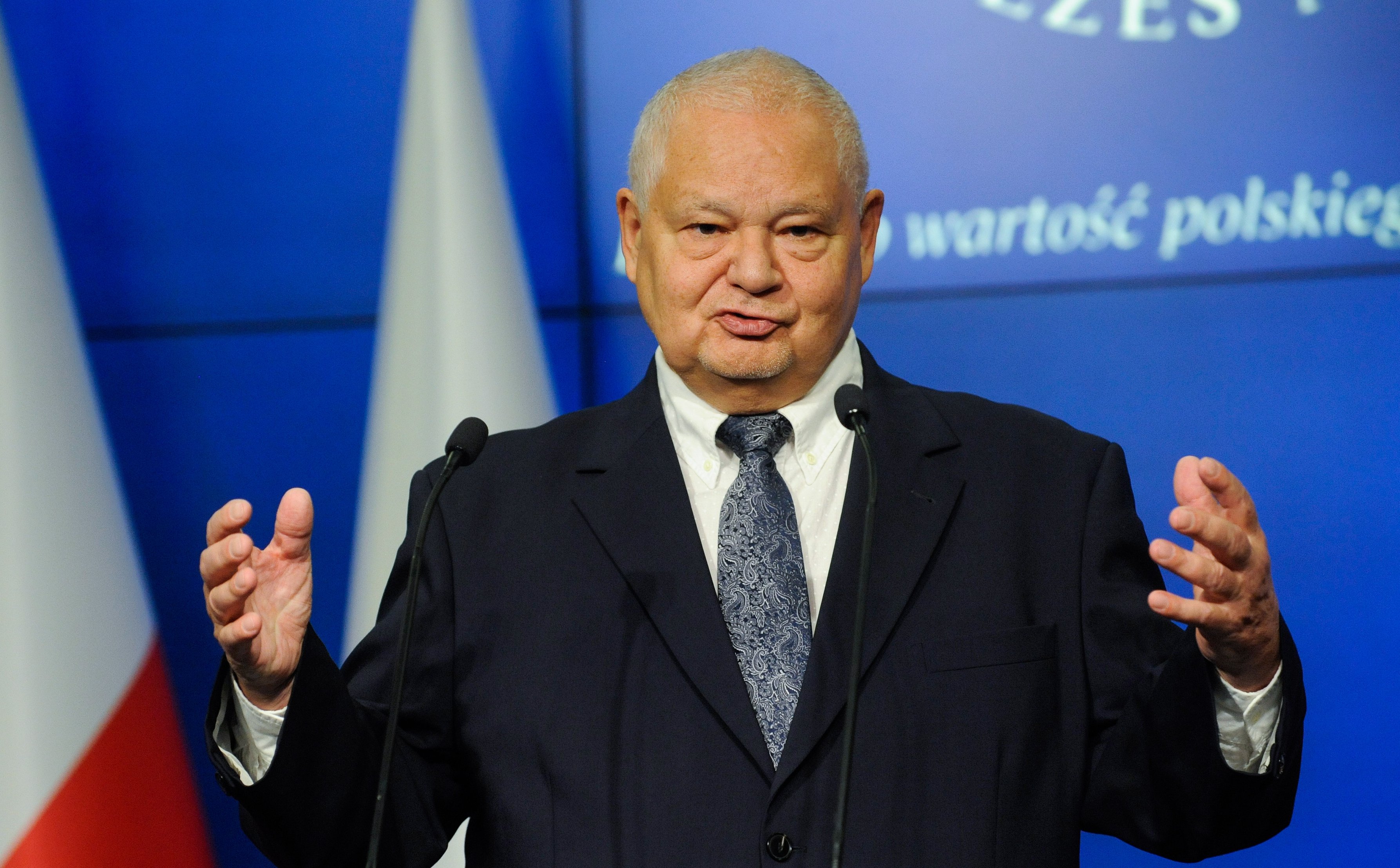 Prezes NBP teraz bardziej jastrzębi. Co czeka deponentów?