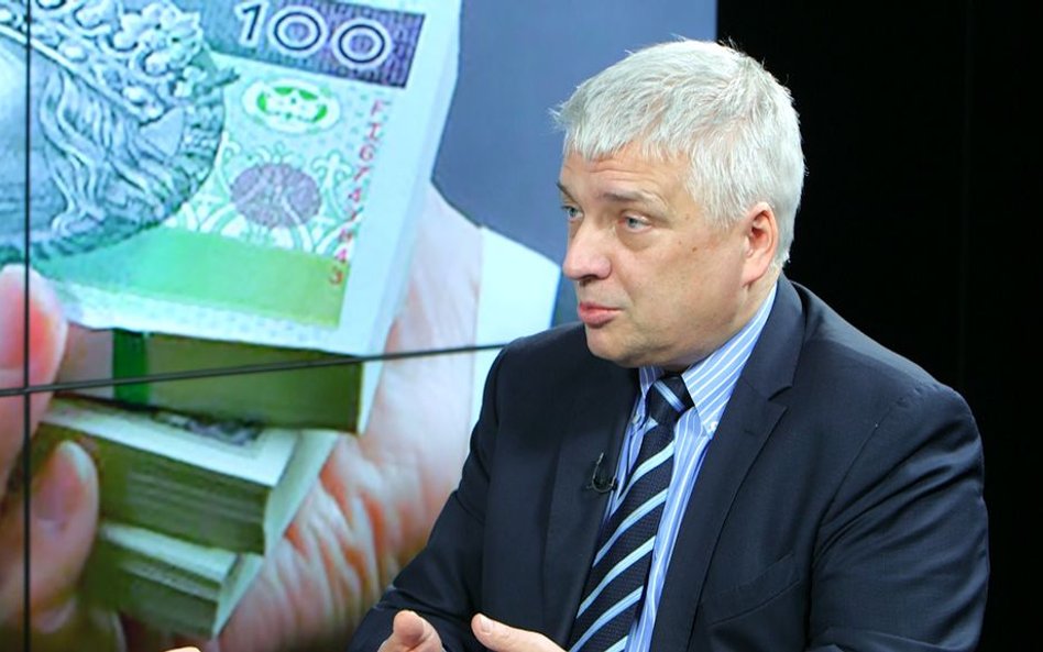 #RZECZoBIZNESIE: Robert Gwiazdowski: Na ustawie antylichwiarskiej zyska mafia