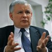Kaczyński w pojedynku na debaty szachuje Tuska
