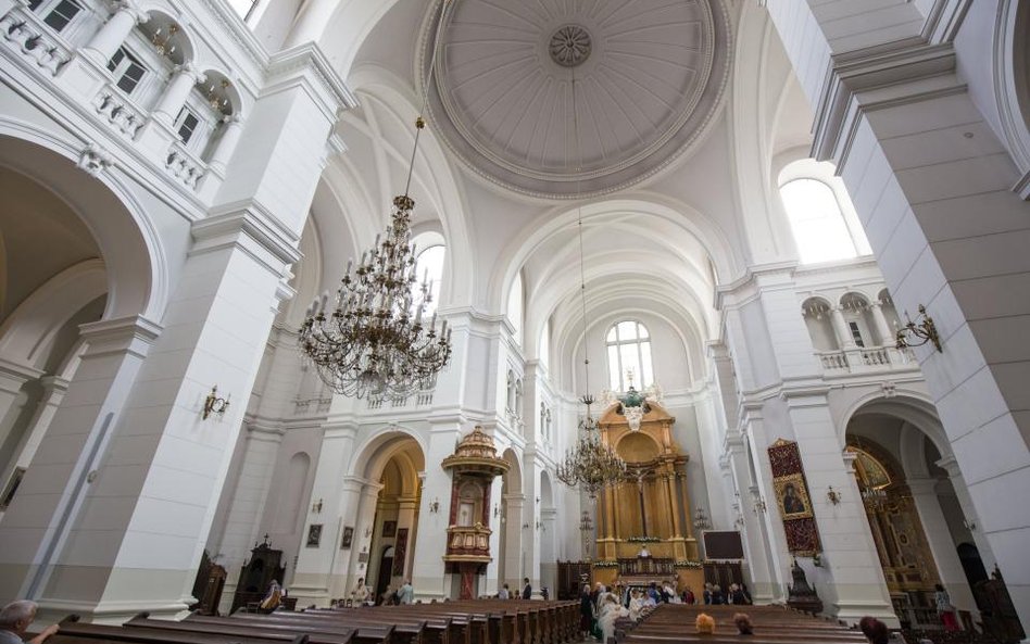 Zasady uczestnictwa nauczycieli w uroczystościach religijnych - wystąpienie RPO do MEN