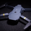 DroneX Pro to składany dron do robienia selfie