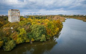Jednym z celów koncepcji przyjętej dla Łuku Siekierkowskiego jest ochrona Jeziorka Czerniakowskiego