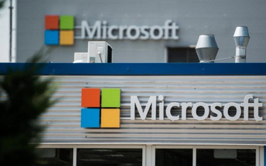 Kobiety złożyły setki skarg na Microsoft. Oskarżają giganta o dyskryminację