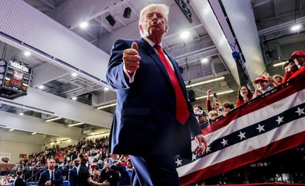 Donald Trump na wiecu poparcia dla kandydata Republikanów do Senatu USA, Mike’a Rogersa w Port Huron