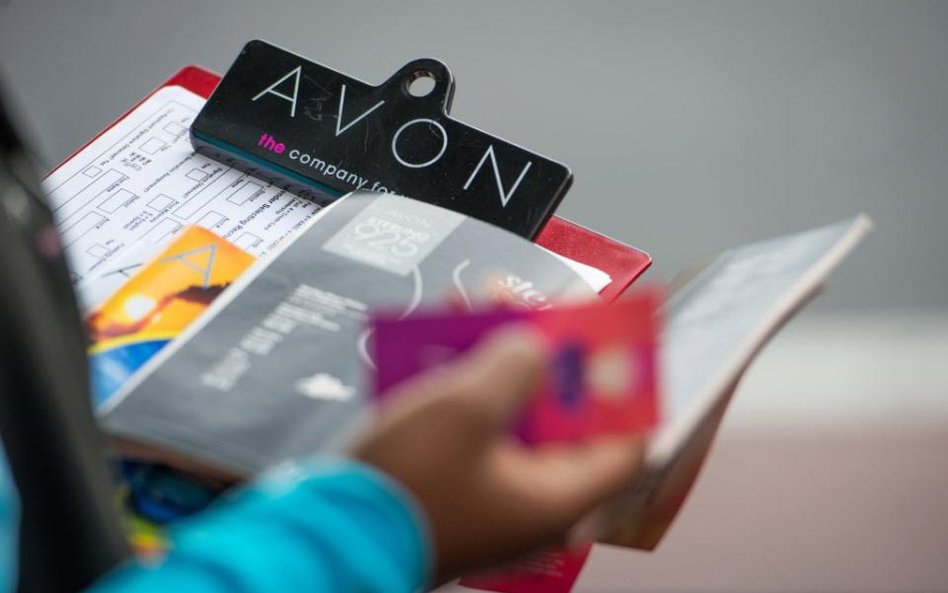 Avon rezygnuje z Francji