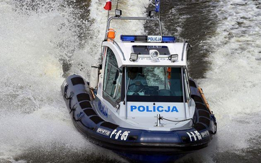 Tylko w sobotę w Polsce utonęło osiem osób. Policja apeluje o ostrożność nad wodą.
