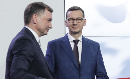 Minister sprawiedliwości Zbigniew Ziobro i premier Mateusz Morawiecki