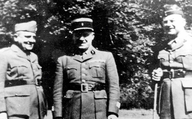 Nikt – ani jego przełożeni w Vichy, ani Gwido Langer (z lewej), ani Biffy Dunderdale (z prawej) – ni