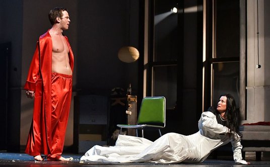 Niegrana nigdy wcześnie w Polsce opera André Previna, mistrzowska reżyseria Macieja Prusa, wybitne k