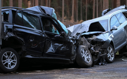 W ub. roku na polskich drogach doszło do ponad 21 tys. wypadków. To o blisko półtora tysiąca mniej n