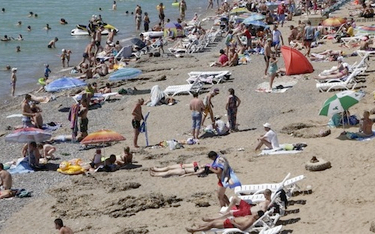Dzięki nieobecności na krymskich plażach turystów z Unii Europejskiej, luźniej będzie tam przybyszom