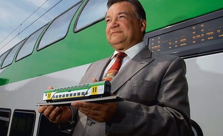 Żeby ratować budżet, Adam Struzik przymierza się do sprzedaży Kolei Mazowieckich