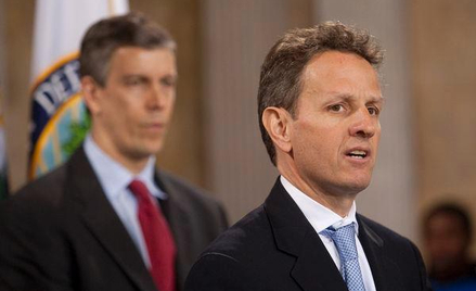 Geithner wierzy, że w IV kw. wzrost PKB USA przyspieszy wobec 2,2 proc. wzrostu w III kw.