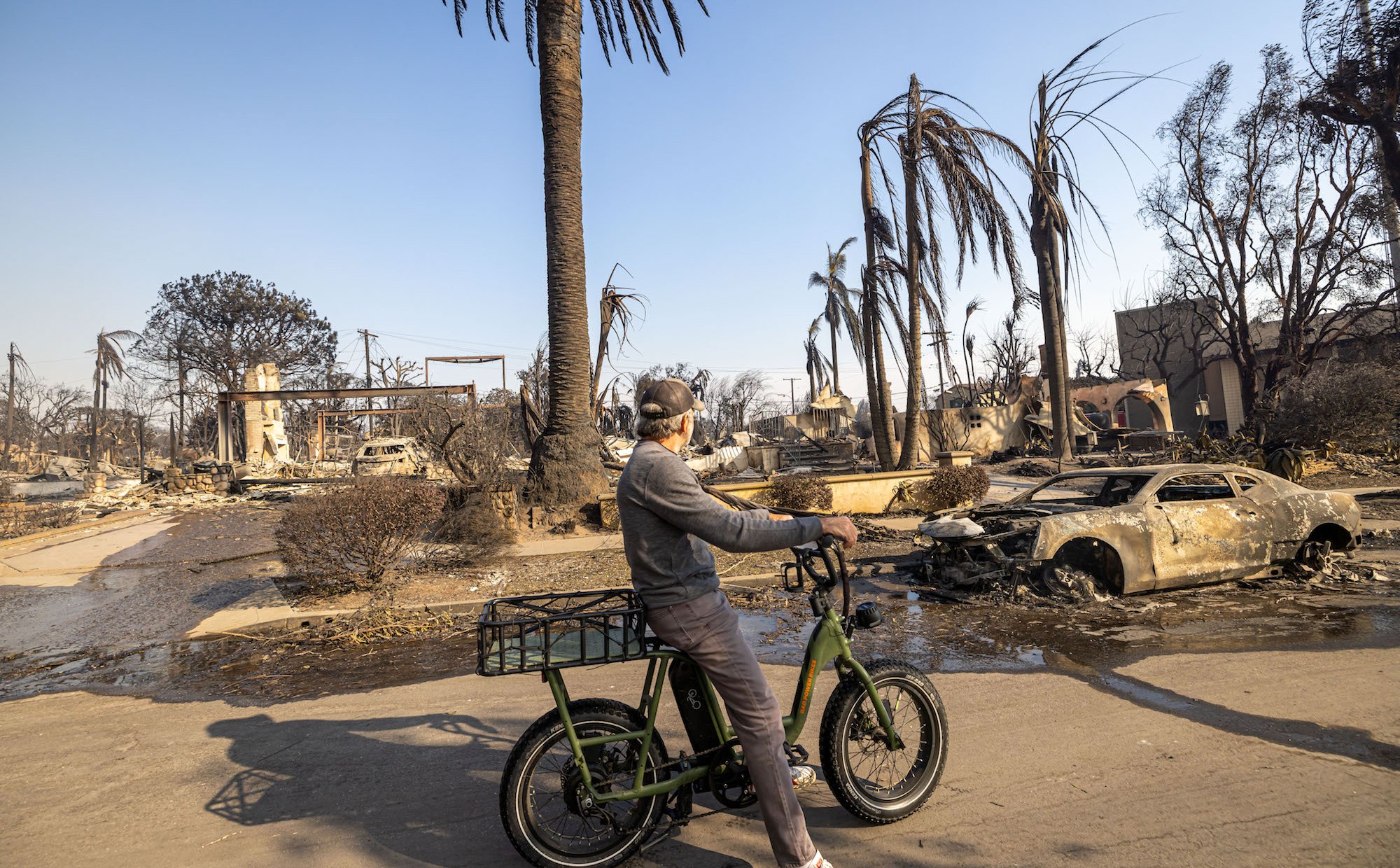 Branża ubezpieczeniowa cierpi w czasach zmian klimatu. Miliardowe straty