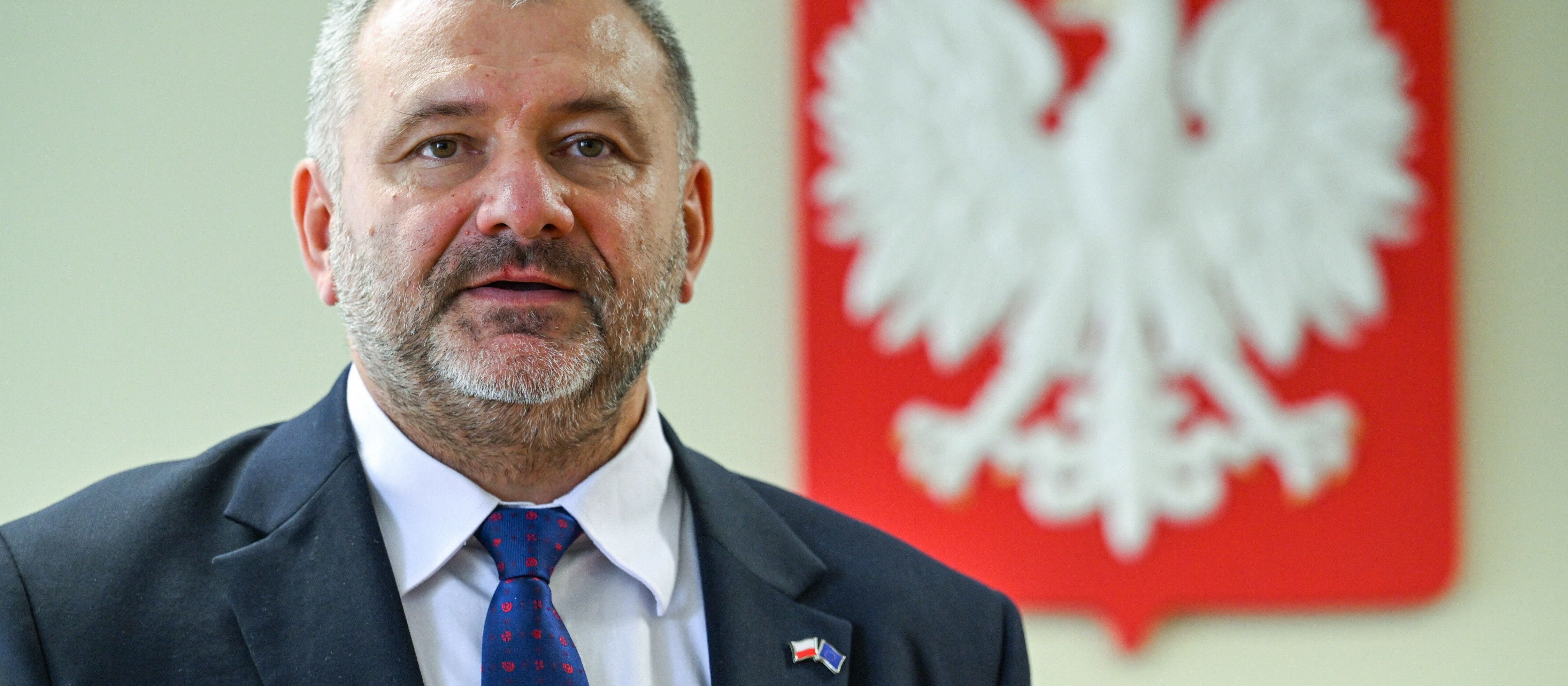 Jacek Dubois: Pomóżmy ministrowi Żurkowi