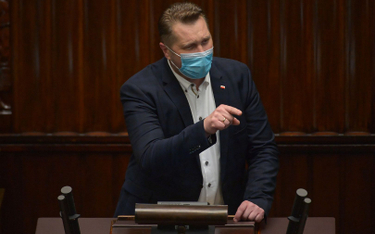 Większość parlamentarna obroniła ministra Czarnka
