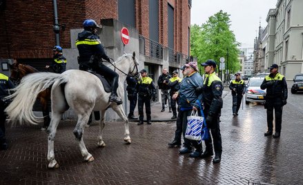 Holandia: Zatrzymania po proteście przeciw ograniczaniu swobód obywatelskich